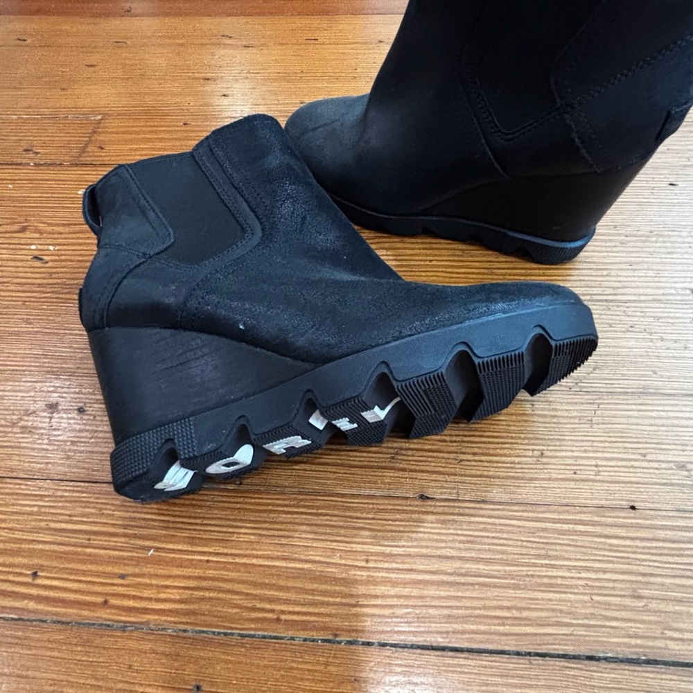 Sorel Black Wedge Lug Ankle Booties